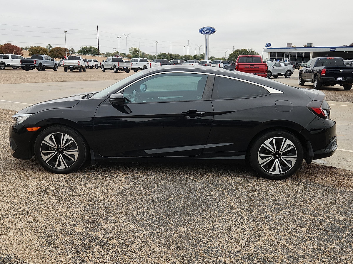 Used 2018 Honda Civic EX-T image 2