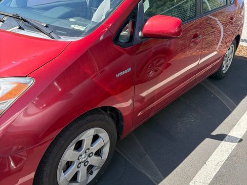 Used 2009 Toyota Prius w/ Pkg 2 FWD image 2