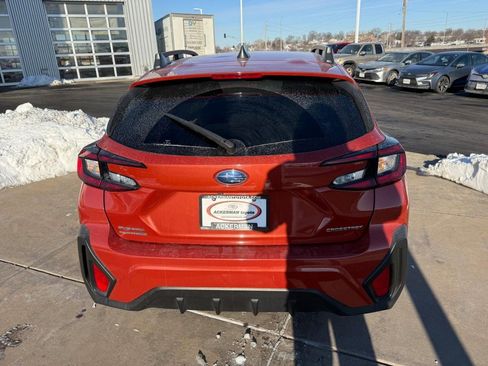 Used 2024 Subaru Crosstrek 2.0i Premium image 9