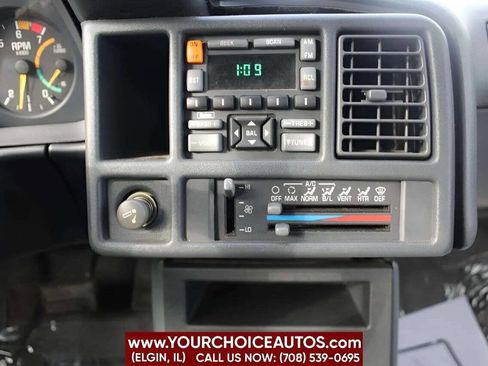 Used 1989 Pontiac Sunbird GT image 10