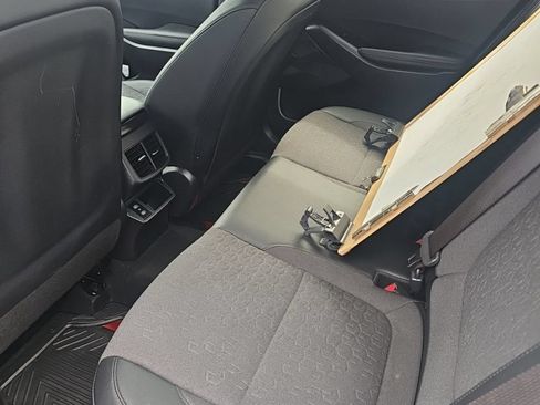 Certified 2025 Kia Seltos S FWD image 11