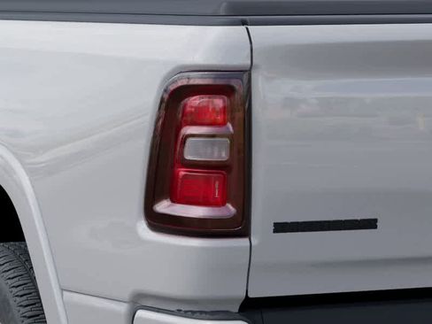 New 2026 RAM 1500 Big Horn AWD/4WD image 9