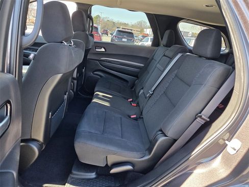 Used 2021 Dodge Durango SXT image 6