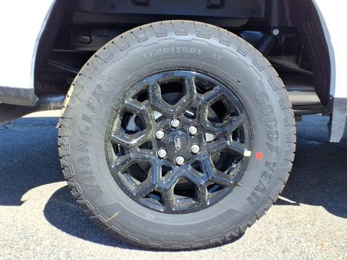 New 2026 Ford F150 XLT w/ Equipment Group 302A MID AWD/4WD image 10
