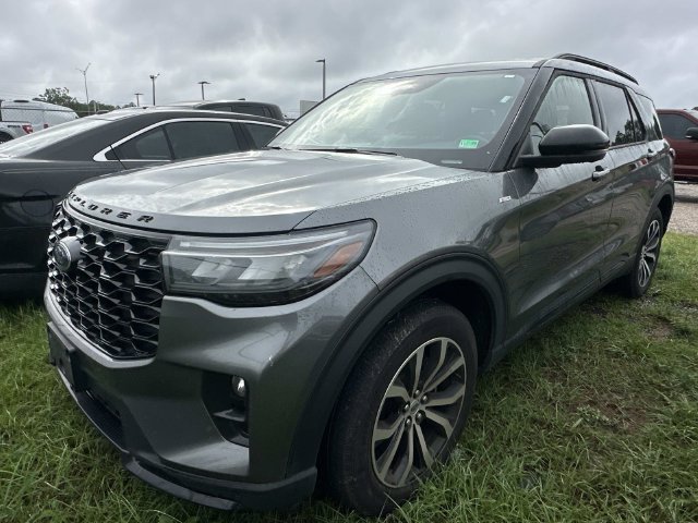 Used 2026 Ford Explorer ST-Line AWD/4WD image 4