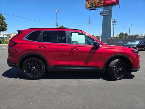 Certified 2025 Honda CR-V Sport image 3