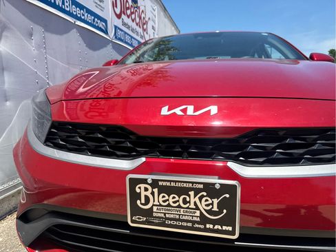 Used 2023 Kia Forte LXS FWD image 10