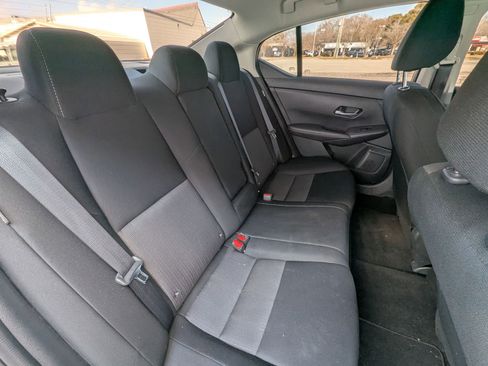 Used 2022 Nissan Sentra SV w/ All-Weather Package image 15