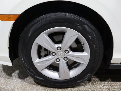 Used 2019 Honda Odyssey EX-L image 8