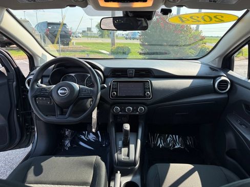Used 2024 Nissan Versa S w/ S Plus Package FWD image 16
