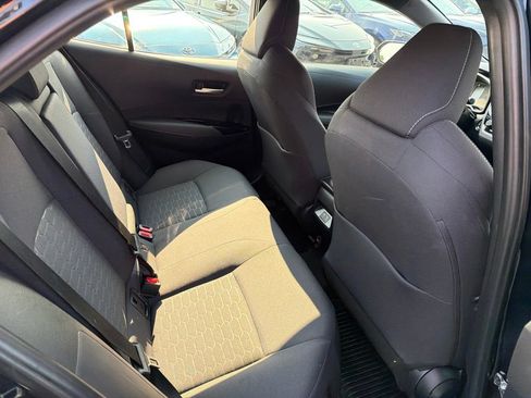 Used 2025 Toyota Corolla SE FWD image 13