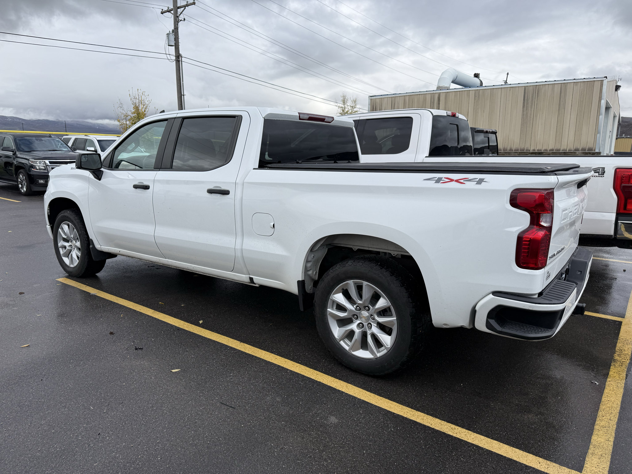 Used 2023 Chevrolet Silverado 1500 Custom AWD/4WD image 5