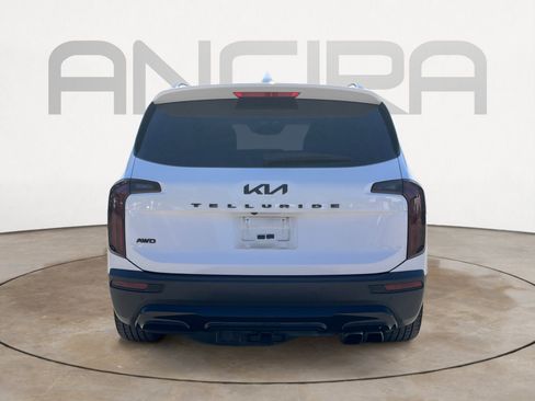 Used 2022 Kia Telluride SX w/ Nightfall Edition Package image 9