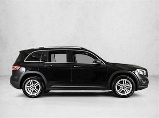 Used 2023 Mercedes-Benz GLB 250 4MATIC video 4