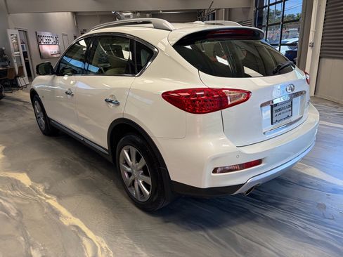 Used 2017 INFINITI QX50 AWD w/ Premium Plus Package image 34