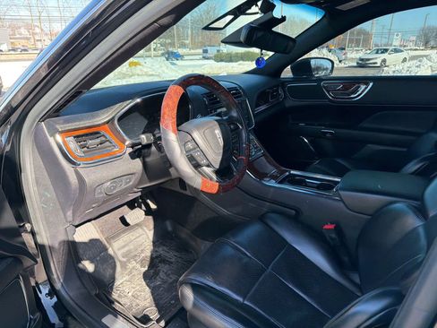 Used 2020 Lincoln Continental AWD w/ Equipment Group 500A image 11