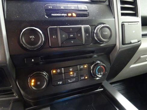 Used 2018 Ford F150 XLT w/ Equipment Group 301A Mid image 33