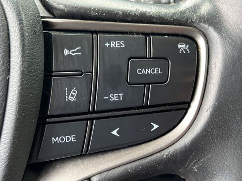 Used 2019 Lexus UX 200 w/ Accessory Package 2 FWD image 24