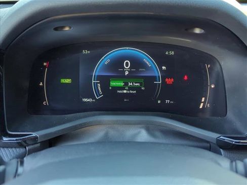 Certified 2025 Toyota Camry SE image 10