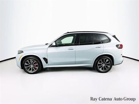 Used 2024 BMW X5 xDrive40i w/ Executive Package image 4