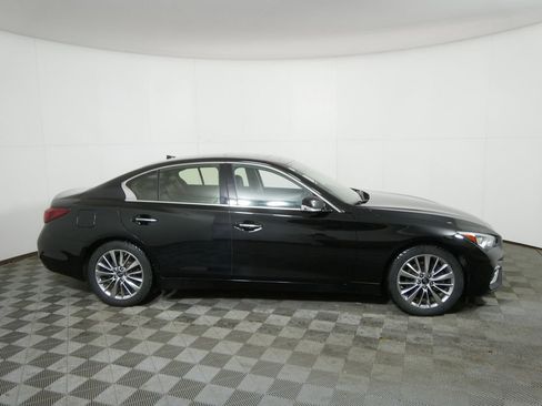 Used 2022 INFINITI Q50 Luxe image 2