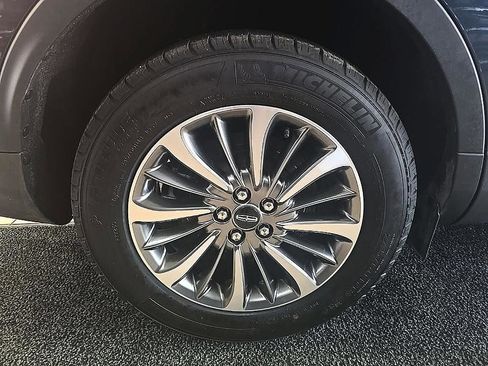 Used 2023 Lincoln Nautilus AWD w/ Premium Package image 42