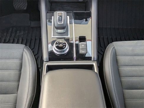 Used 2024 Mitsubishi Outlander SE Black Edition image 20