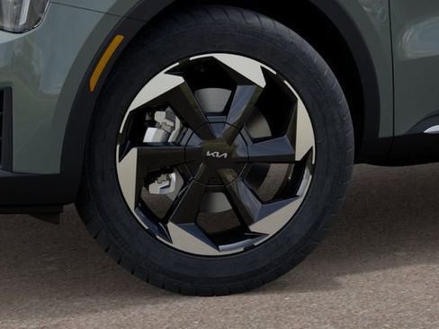New 2026 Kia Sorento EX FWD image 9