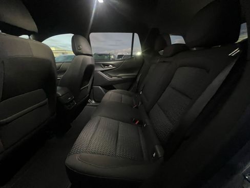 Used 2025 Chevrolet Equinox LT image 25