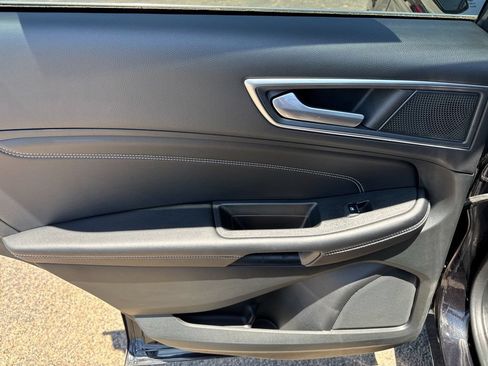 Used 2024 Ford Edge Titanium w/ Equipment Group 301A AWD/4WD image 39