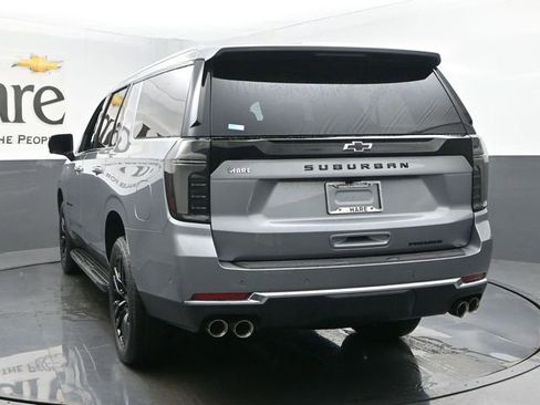 New 2025 Chevrolet Suburban Premier image 14