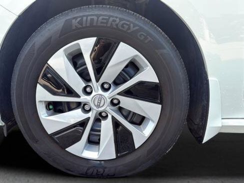 Certified 2025 Nissan Altima 2.5 S FWD image 22