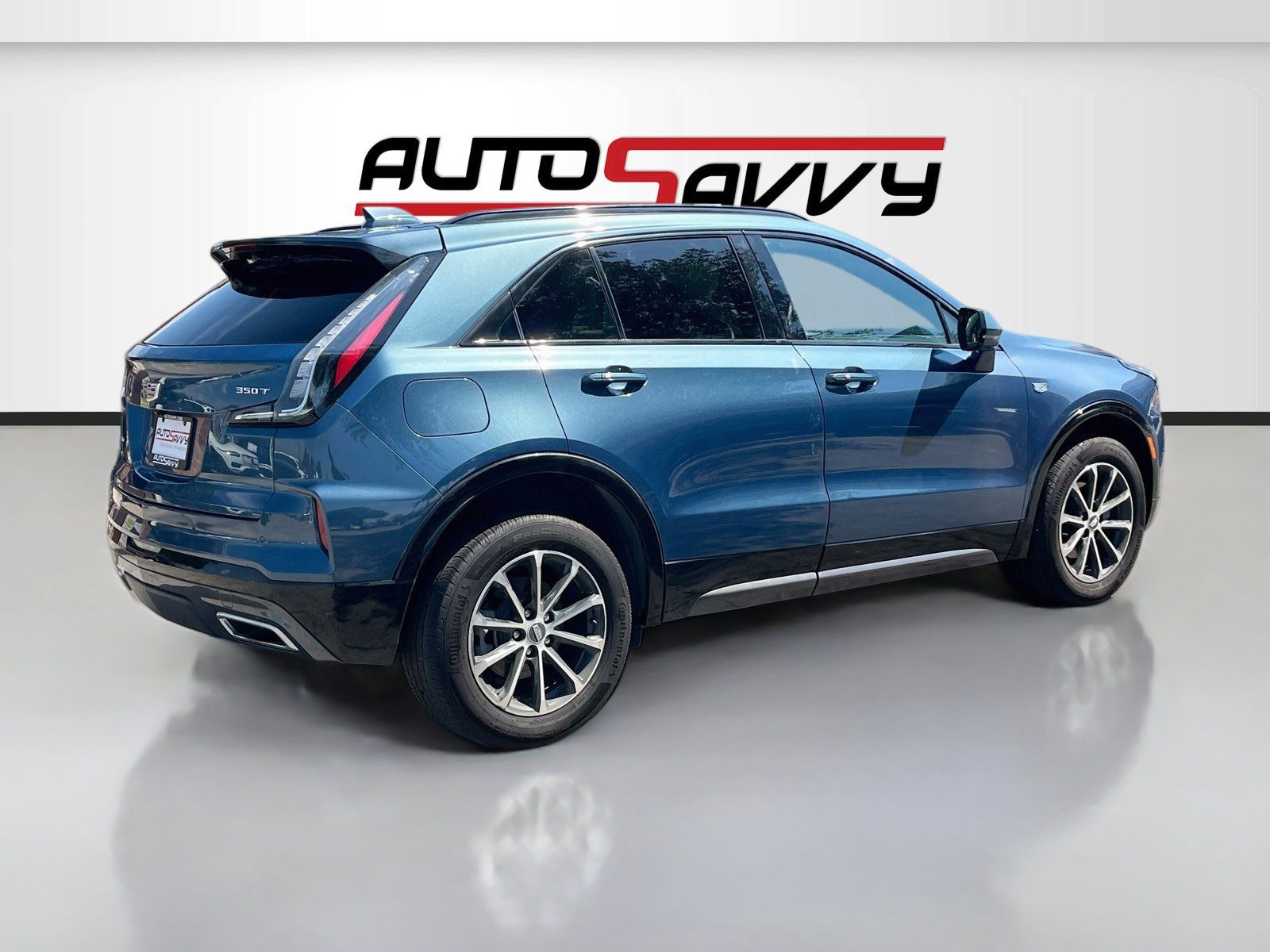 Used 2025 Cadillac XT4 Sport AWD/4WD image 7