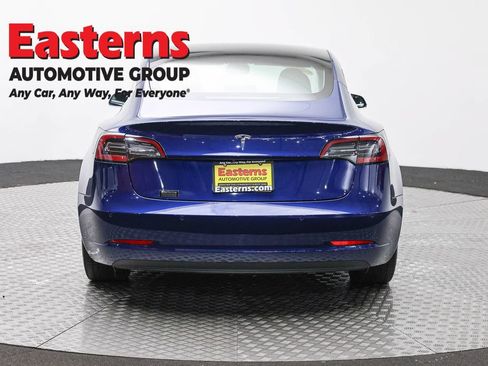 Used 2019 Tesla Model 3 Standard Range RWD image 6