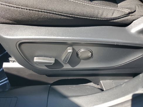 Used 2024 Ford Escape Active FWD image 11
