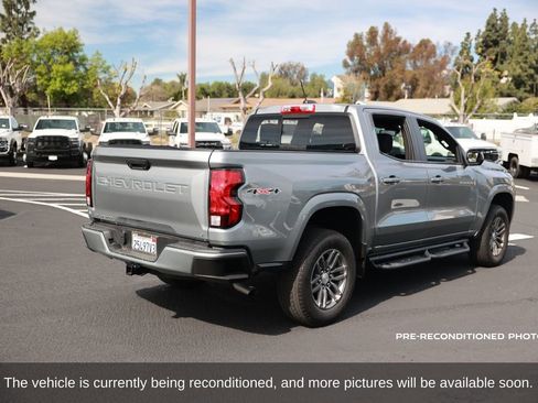 Used 2023 Chevrolet Colorado LT w/ LT Convenience Package II image 6