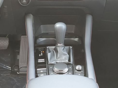 Used 2024 MAZDA MAZDA3 s image 16