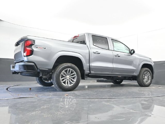 New 2026 Chevrolet Colorado LT w/ LT Convenience Package AWD/4WD image 36