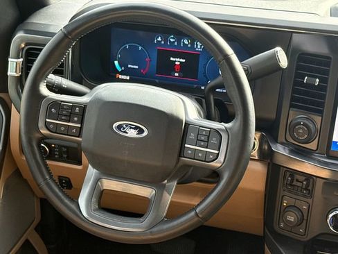 Used 2024 Ford F350 Lariat w/ Lariat Ultimate Package AWD/4WD image 13