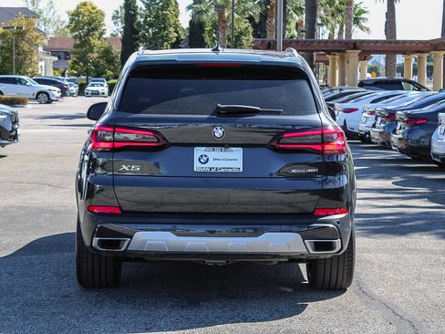 Used 2023 BMW X5 xDrive40i w/ Parking Assistance Package image 5