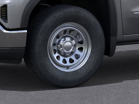 New 2026 GMC Sierra 1500 SLE image 9