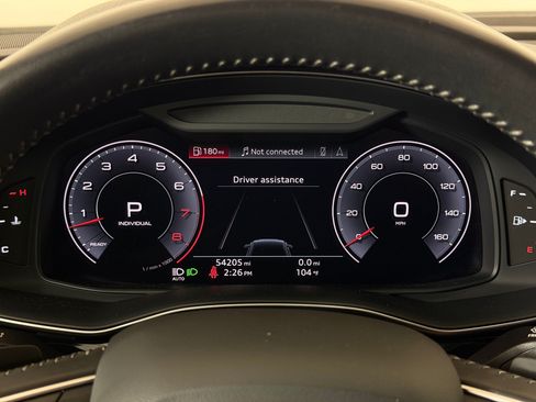 Used 2019 Audi Q8 Premium Plus w/ Premium Plus AWD/4WD image 21