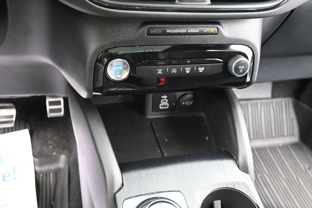 Used 2024 Ford Escape ST-Line w/ Tech Pack #1 AWD/4WD image 12
