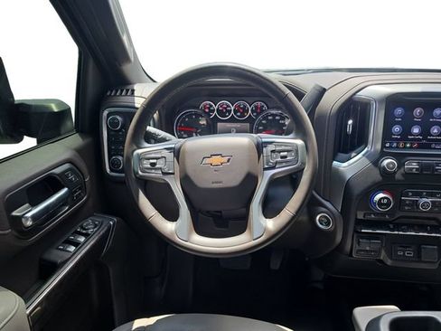 Used 2023 Chevrolet Silverado 2500 LTZ AWD/4WD image 14