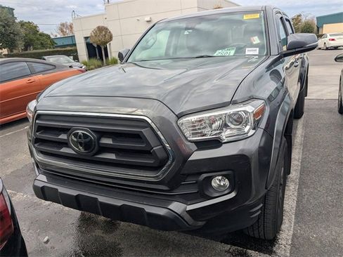 Certified 2022 Toyota Tacoma SR5 image 2