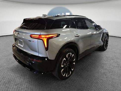 Used 2024 Chevrolet Blazer EV RS AWD/4WD image 4