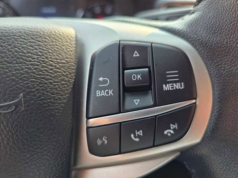 Used 2022 Ford Explorer XLT w/ Equipment Group 202A image 20