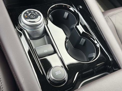 New 2026 Ford Explorer Platinum RWD image 28