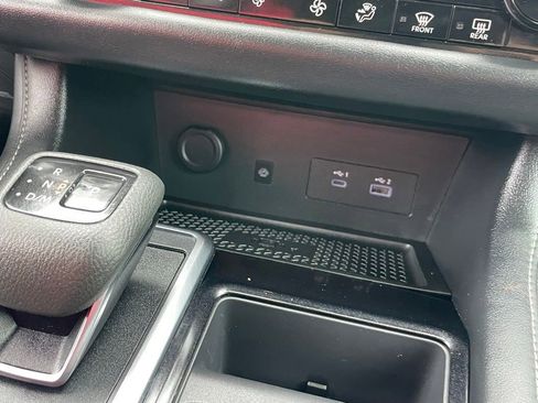 Certified 2023 Nissan Pathfinder SL AWD/4WD image 25