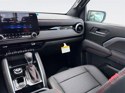 New 2026 Chevrolet Colorado Z71 w/ Technology Package image 17